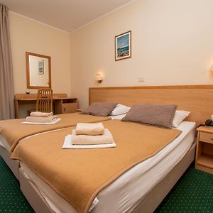 Camera con letto king size